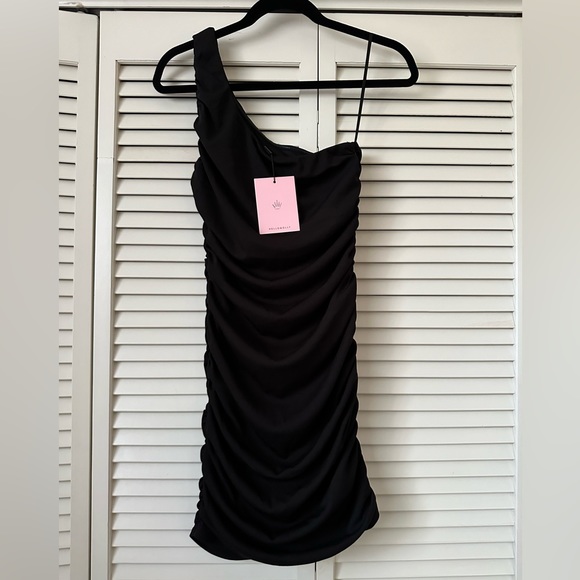 Hello Molly Vlogger Mini One Shoulder Dress size Medium - Picture 3 of 8
